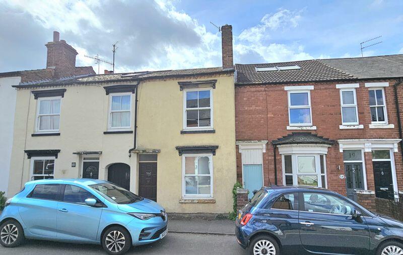 2 bedroom terraced house for sale in STOURBRIDGE, Old Quarter, Off