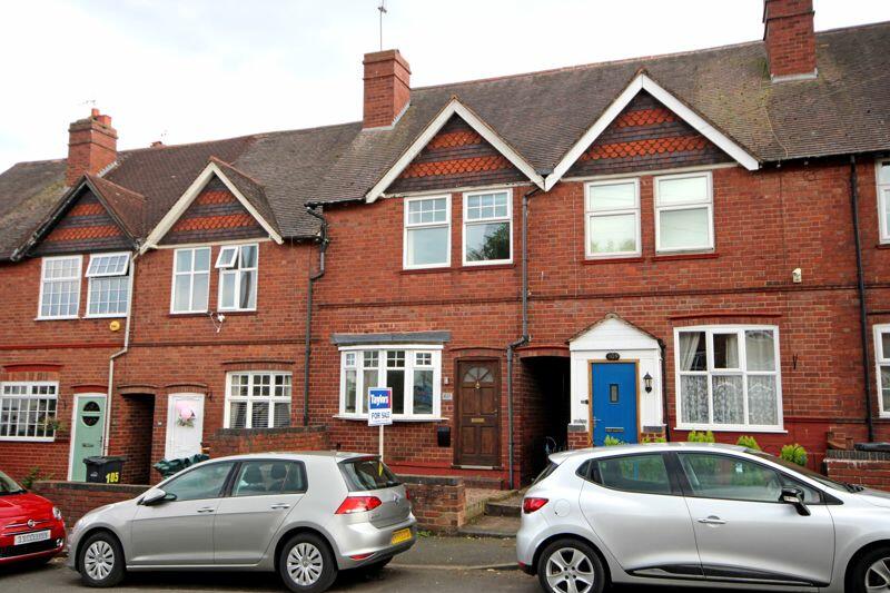 3 bedroom terraced house for sale in STOURBRIDGE, Wollaston, Vicarage