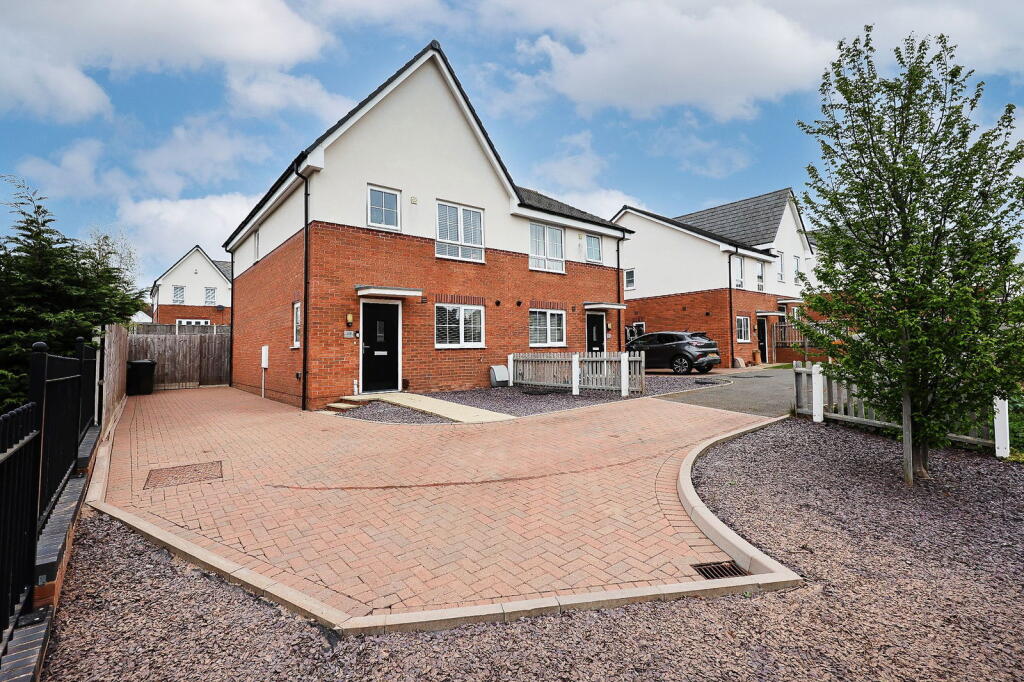 Main image of property: King William Street, Amblecote, Stourbridge, DY8 4EP