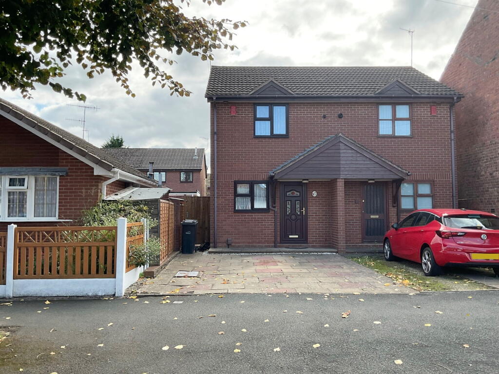 Main image of property: Bowling Green Road, Old Quarter, Stourbridge, DY8 3TT