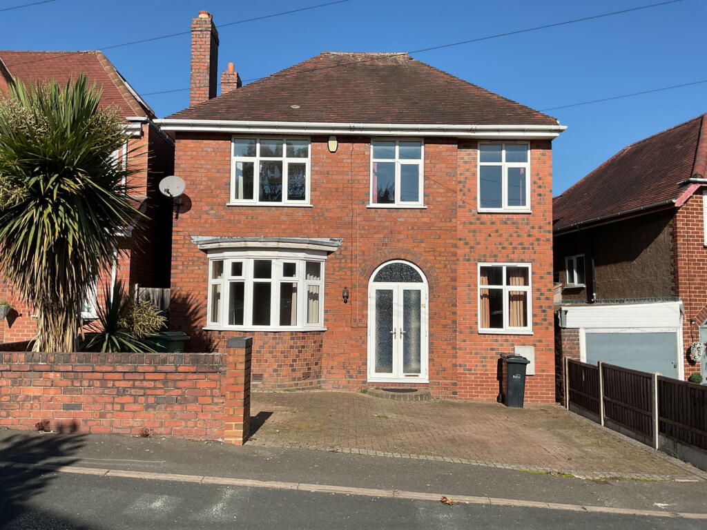 Main image of property: Parkview Road, Wollescote, Stourbridge, DY9 8XD