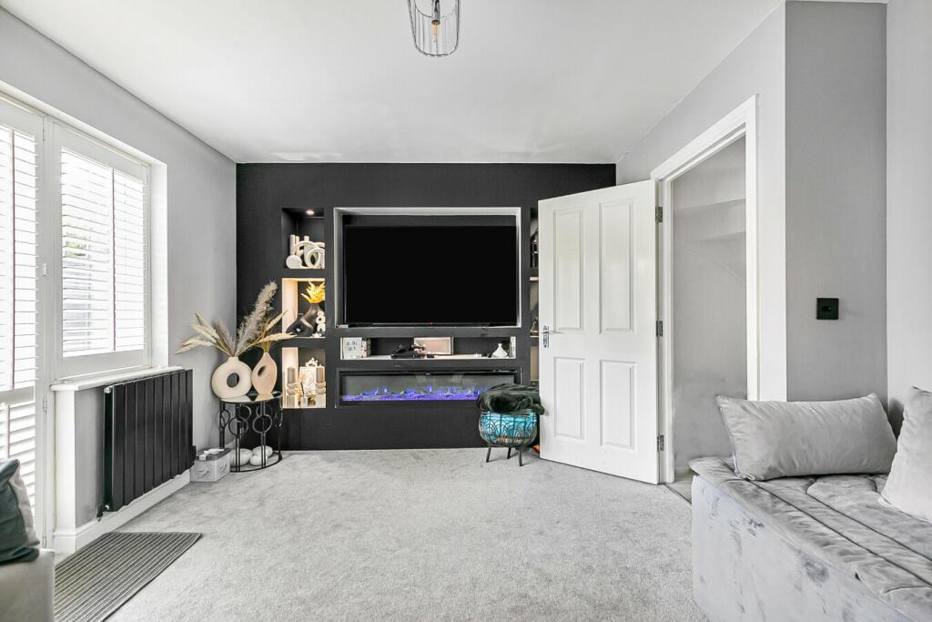 Additional property image - Mount Pleasant Lane, Hatfield, AL9