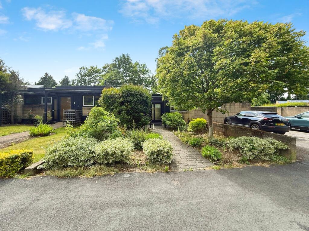 Main image of property: The Ryde, Hatfield, AL9