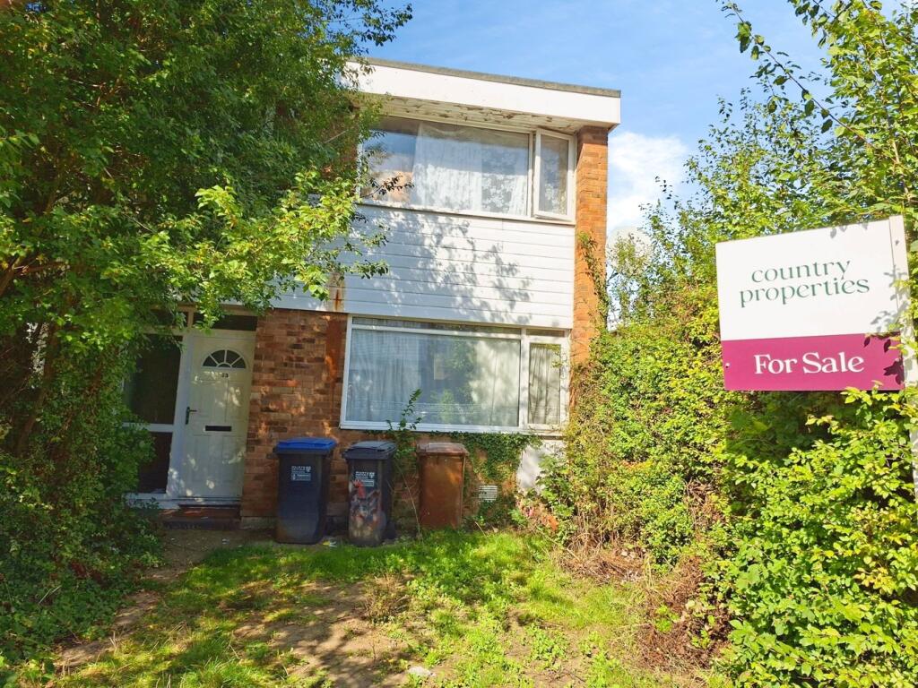 Main image of property: Wood Close, Hatfield, AL10