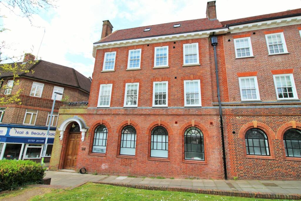 Main image of property: Old Bank House, Salisbury Square, Hatfield, AL9