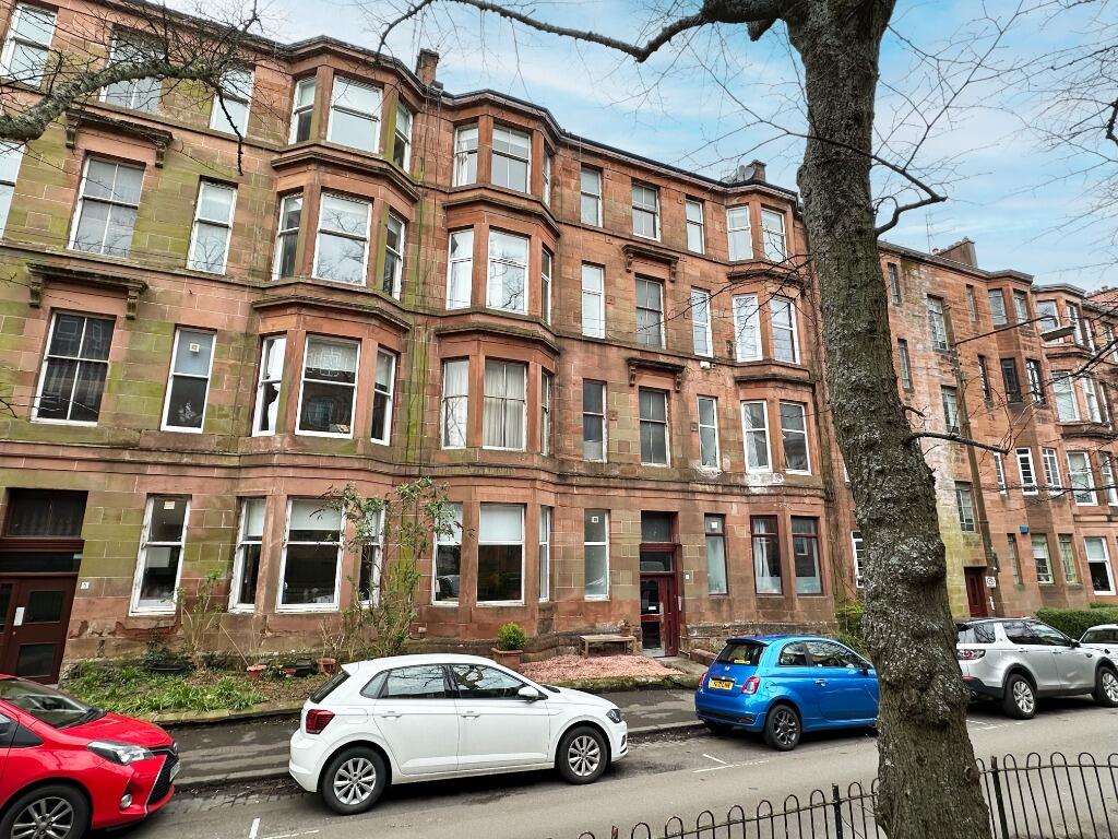 2 bedroom flat for rent in Dudley Drive, Hyndland, Glasgow, G12