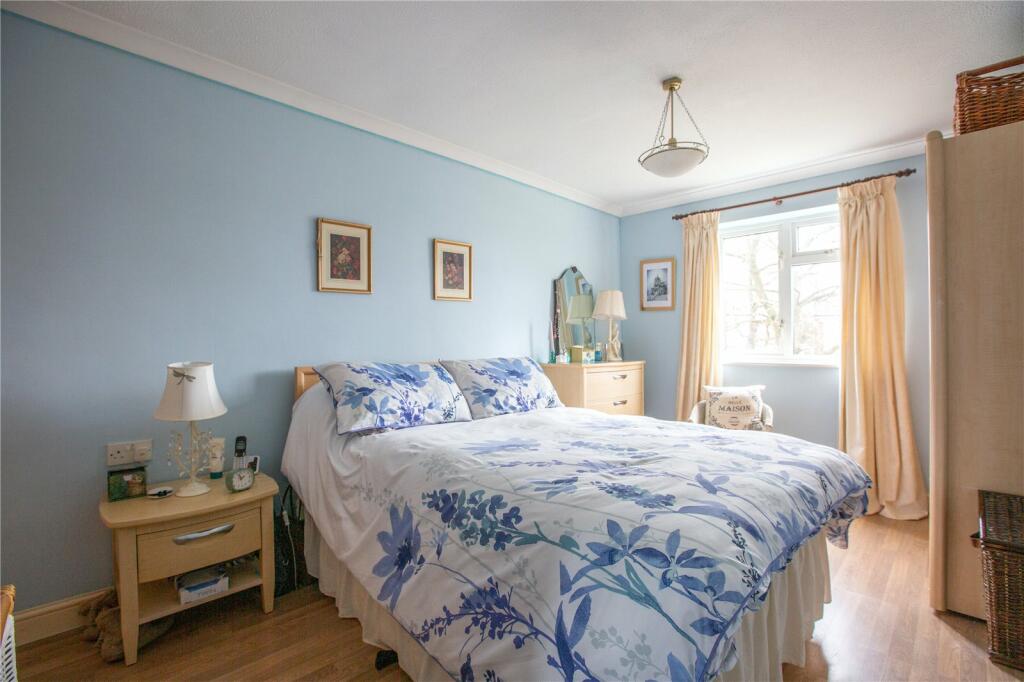 1 bedroom maisonette for sale in Gardeners, Chelmsford, Essex, CM2