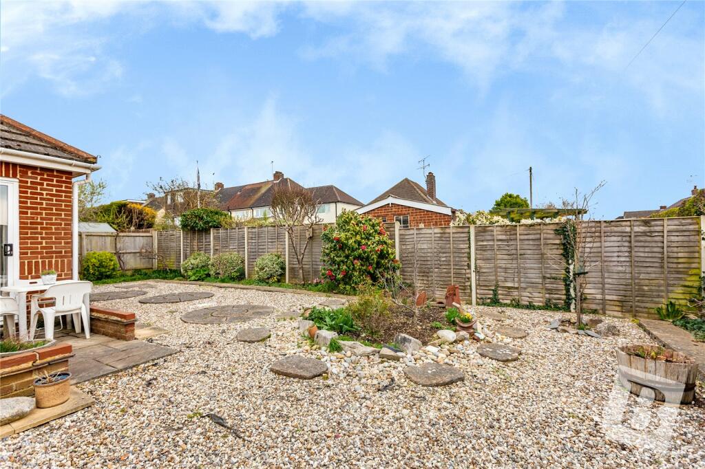 Additional property image - Hearsall Avenue, Broomfield, Essex, CM1