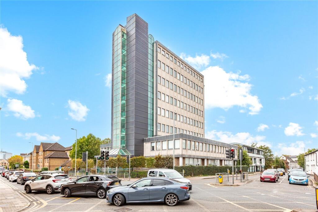 Main image of property: Springfield Road, Chelmsford, Essex, CM2