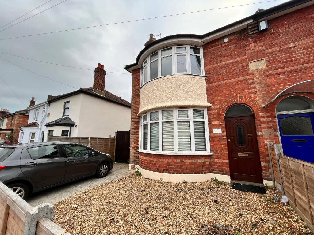 5 bedroom house for rent in Malmesbury Park Road, Bournemouth, , BH8