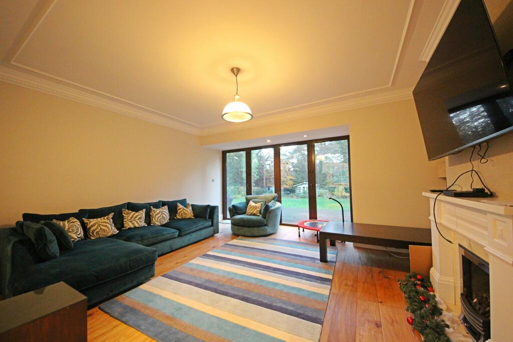 Additional property image - East Avenue, Talbot Woods, Bournemouth