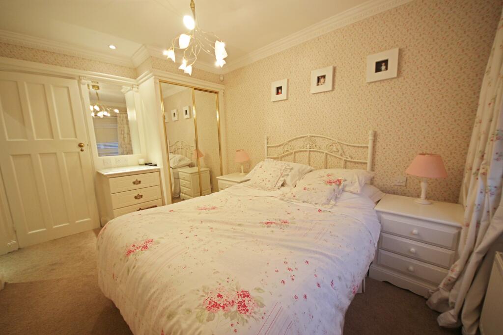 Additional property image - East Avenue, Talbot Woods, Bournemouth