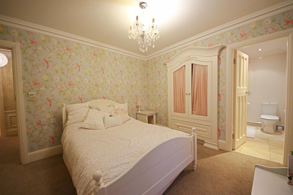 Additional property image - East Avenue, Talbot Woods, Bournemouth