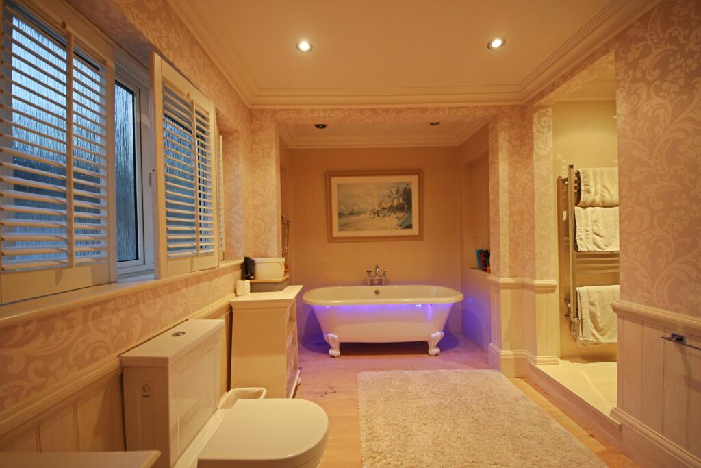 Additional property image - East Avenue, Talbot Woods, Bournemouth