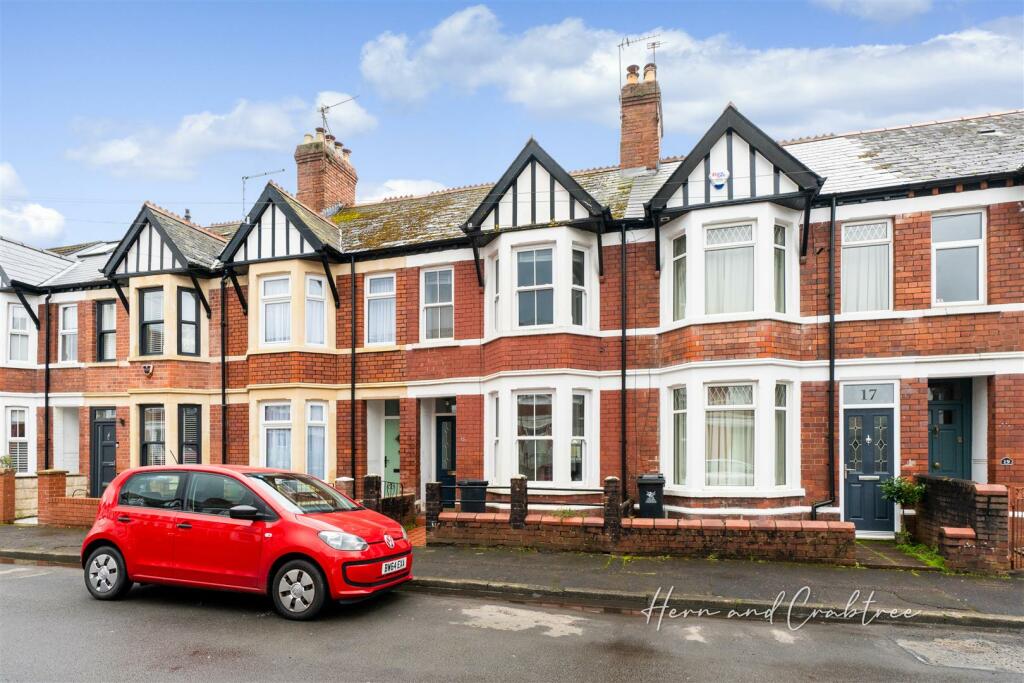 2 bedroom terraced house for sale in Bloom Street, Cardiff, CF11