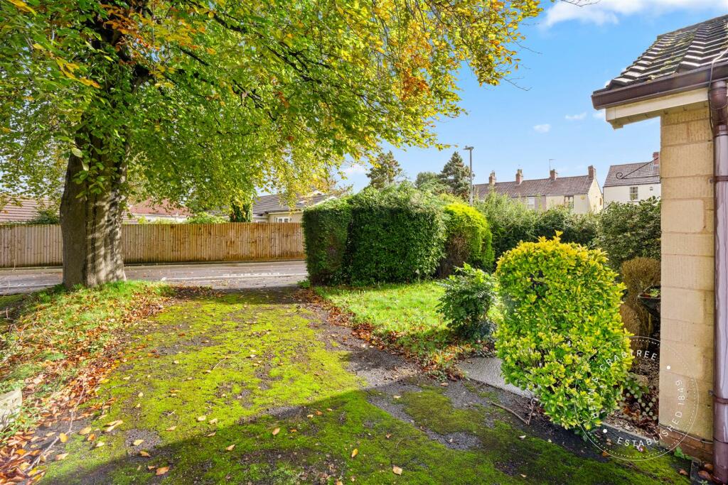 Additional property image - Rose Acre, Bristol