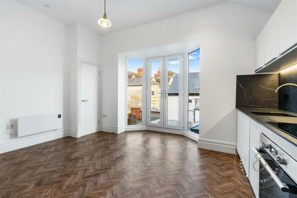 Additional property image - Cathedral Road, Pontcanna, Cardiff