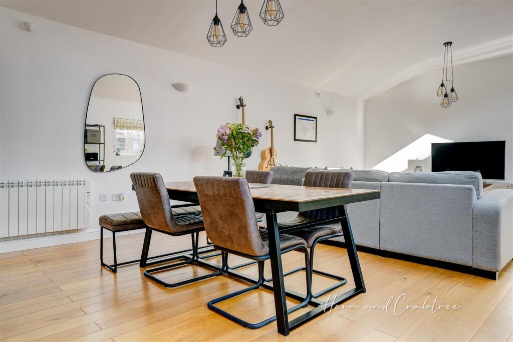 Additional property image - Beda Road, Canton, Cardiff