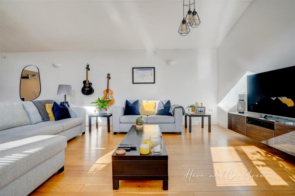 Additional property image - Beda Road, Canton, Cardiff