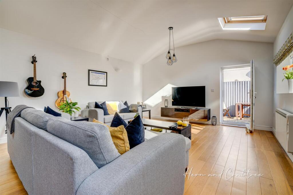 Additional property image - Beda Road, Canton, Cardiff