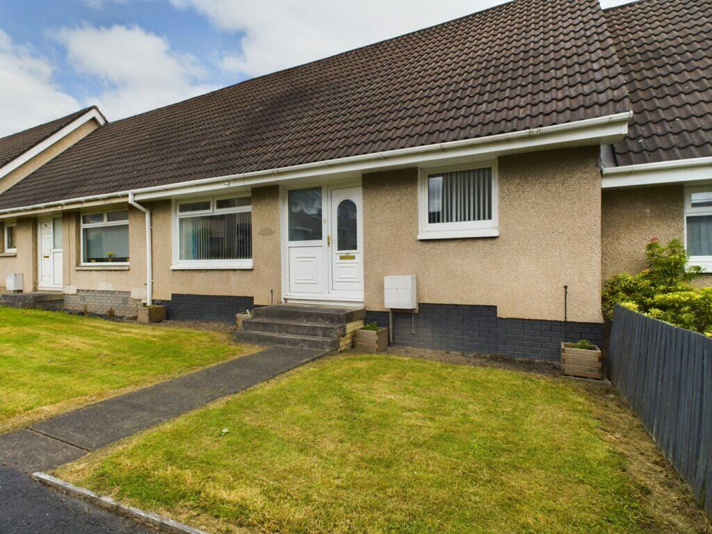 Main image of property: 25 Calder Grove, Motherwell, ML1 1EP