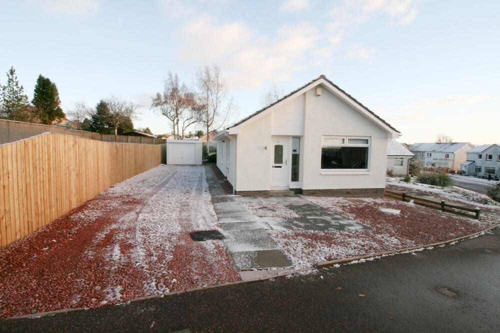 Main image of property: 28 Whiteshaw Avenue, Carluke, ML8 5DF