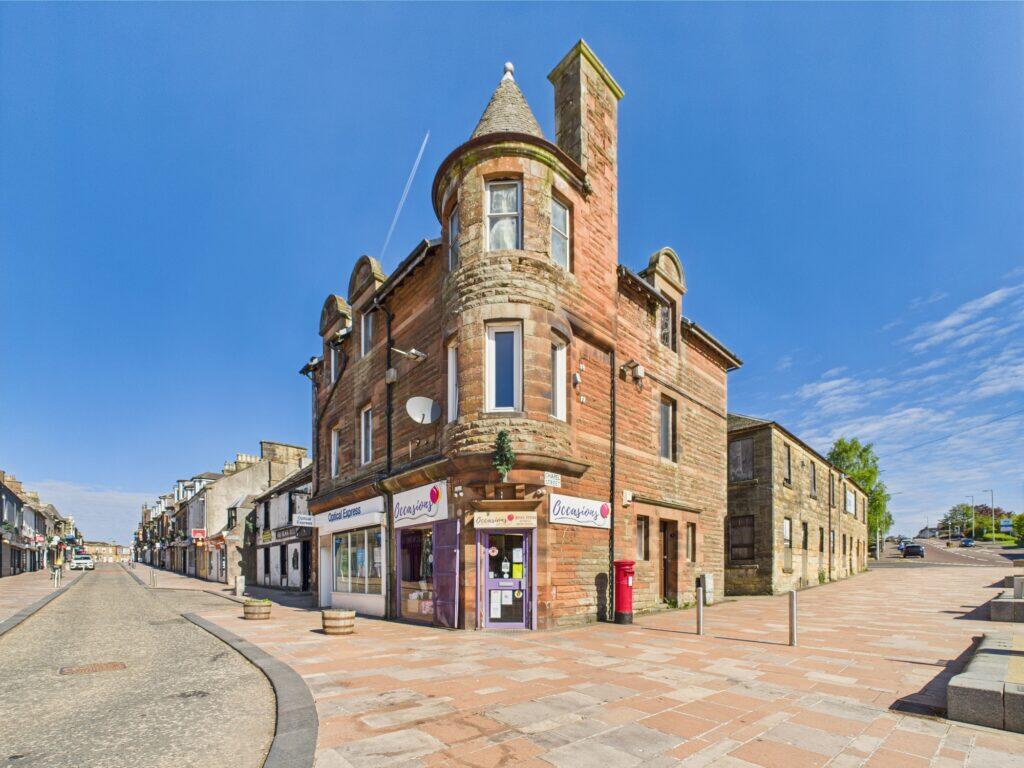 Main image of property: Flat 1 1 Chapel Street Carluke ML8 4AP