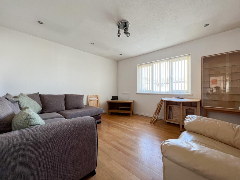 1 bedroom flat for rent in Oxwich Close, Fairwater, CF5