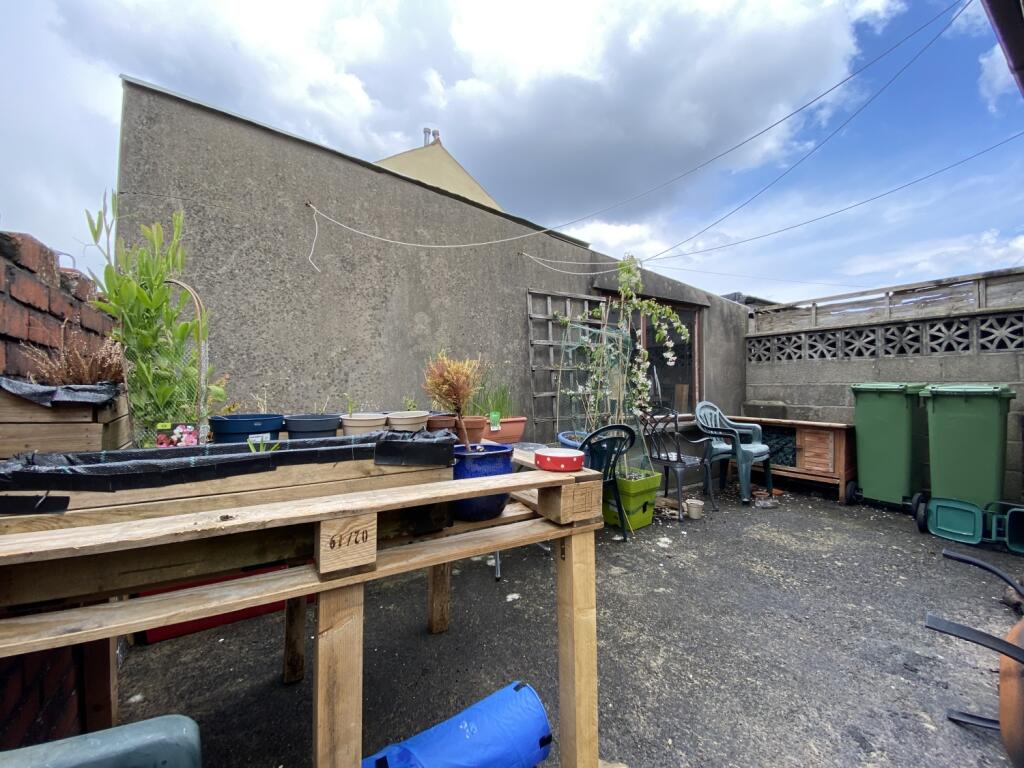 Additional property image - Whitchurch Road, Heath