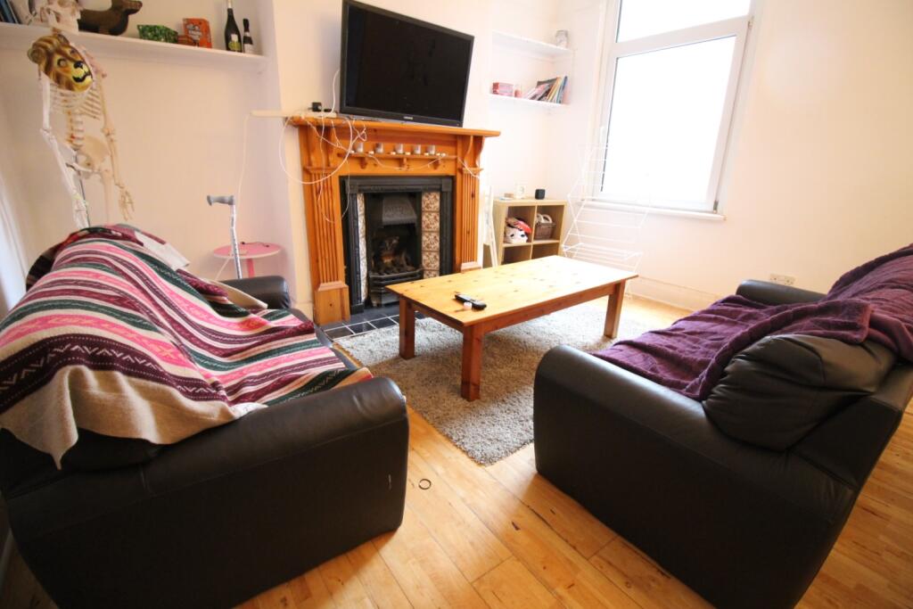 Main image of property: Australia Road, Heath