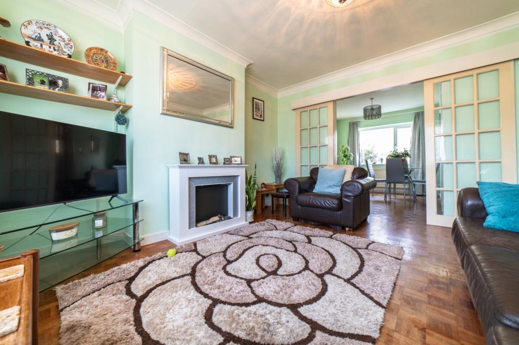 3 bedroom semidetached house for sale in Springwood, Llanedeyrn, CF23