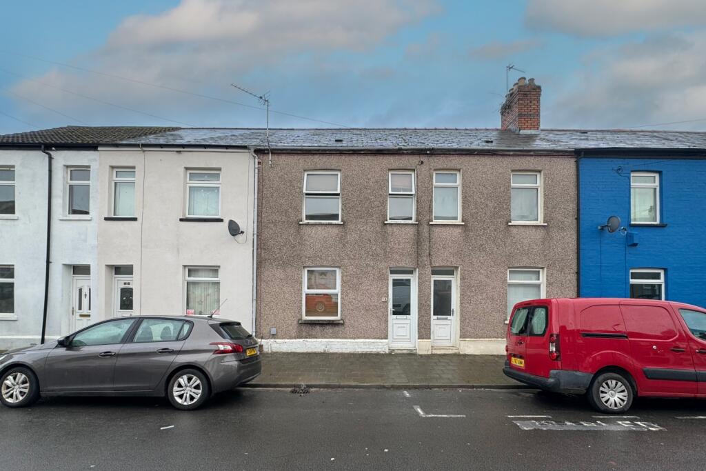 2 bedroom terraced house for sale in Stafford Road, Grangetown, CF11