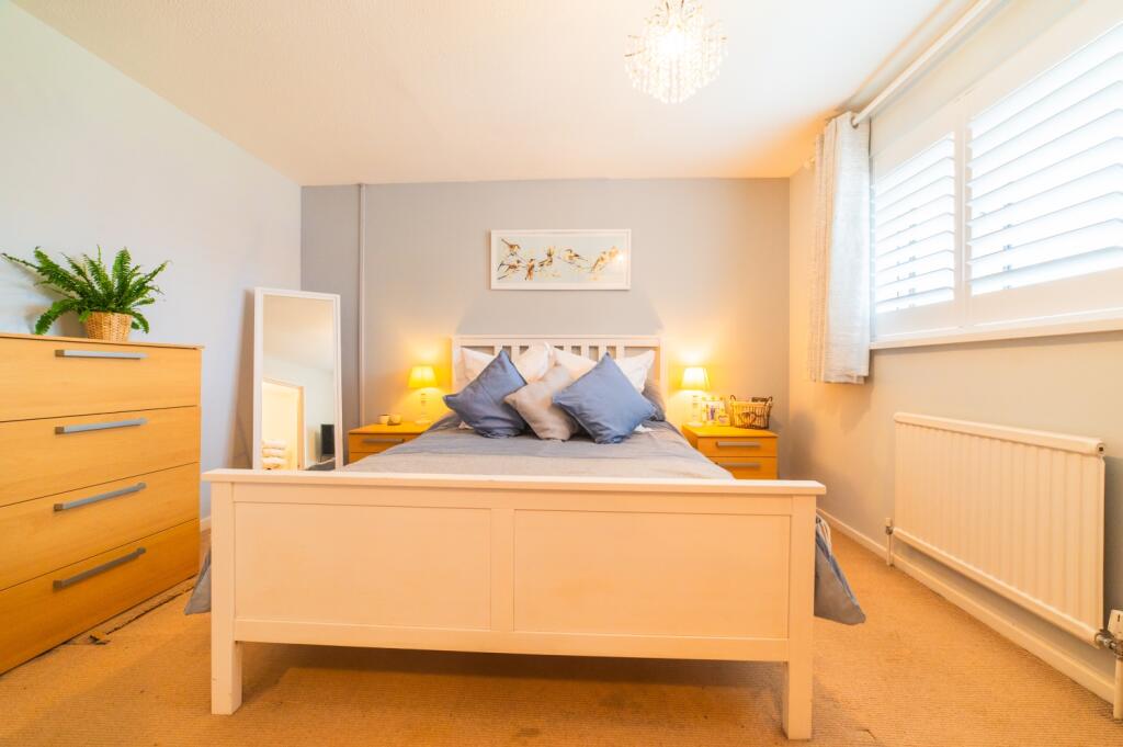 Additional property image - Cog Road, Sully, Penarth