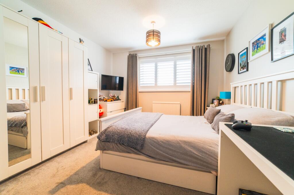 Additional property image - Cog Road, Sully, Penarth