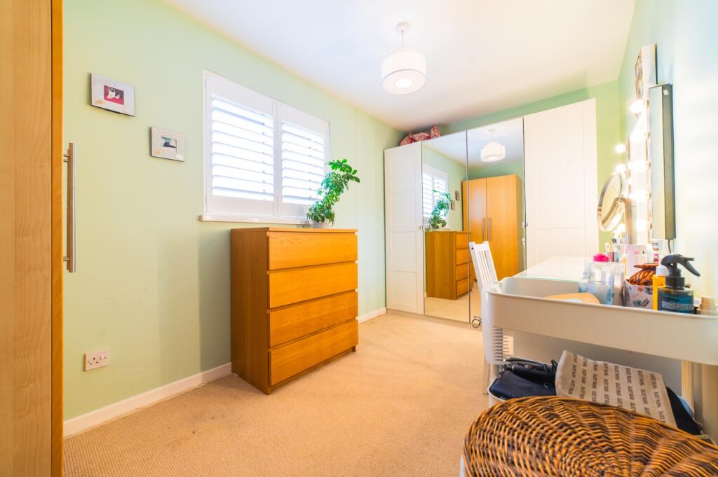 Additional property image - Cog Road, Sully, Penarth