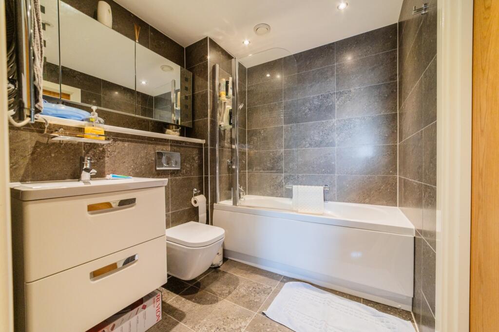 Additional property image - Ferry Court, Cardiff Bay