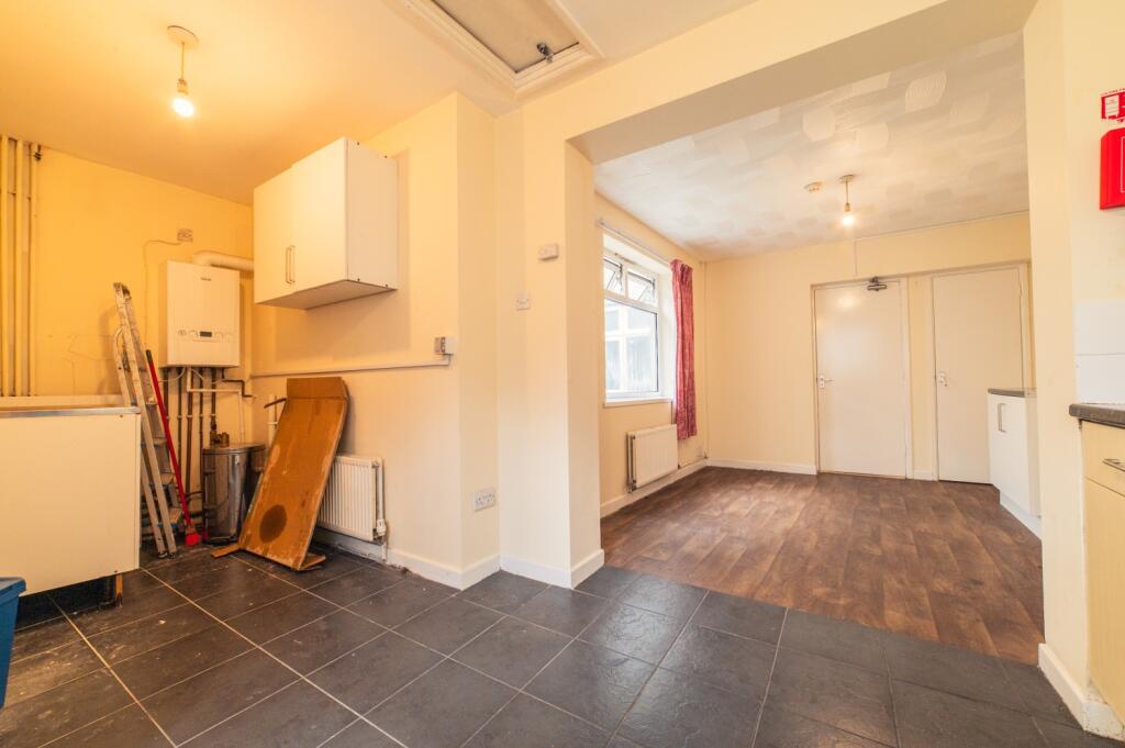 Additional property image - Broadway, Roath