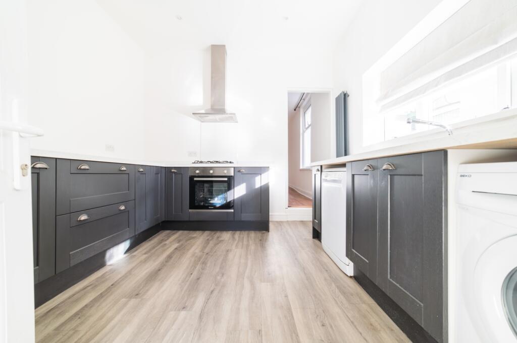 Additional property image - Corporation Road