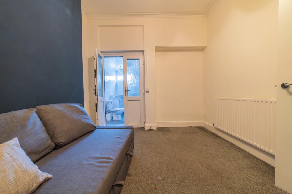 Additional property image - Corporation Road