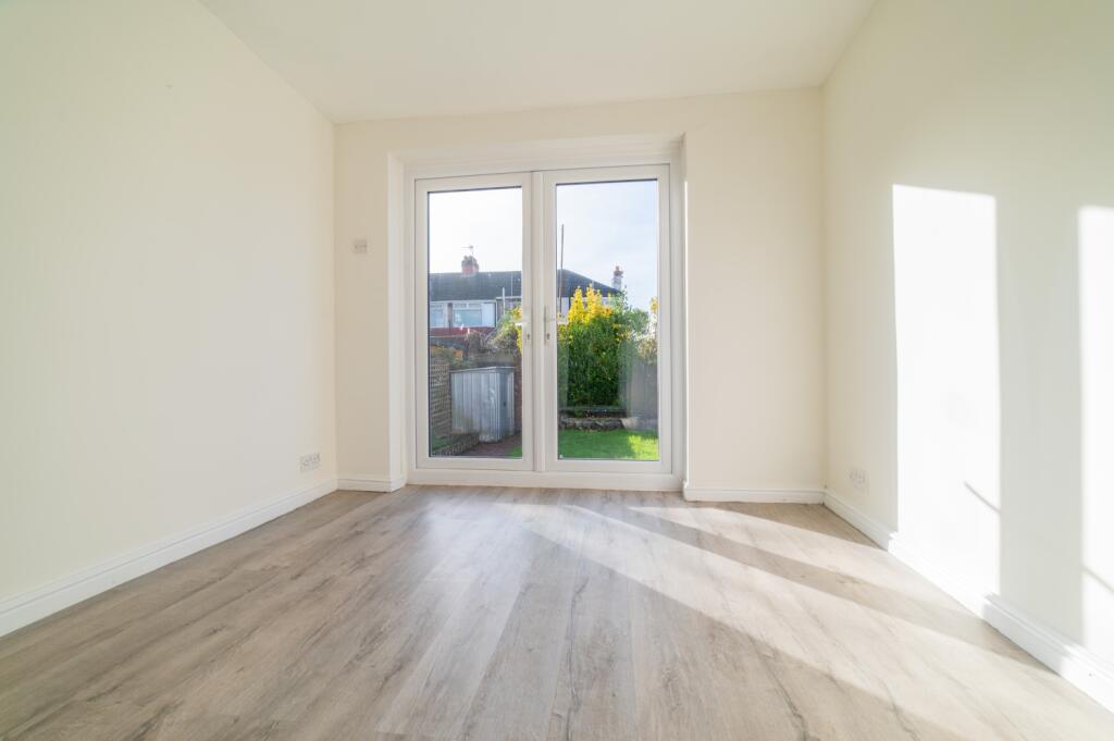 Additional property image - Corporation Road