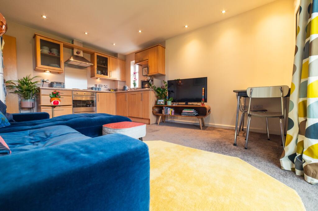 Additional property image - Finnimore Court, Llandaff North