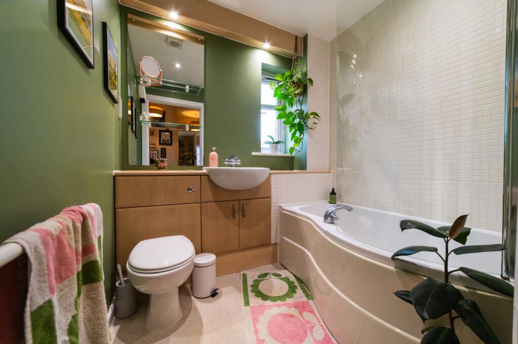 Additional property image - Finnimore Court, Llandaff North