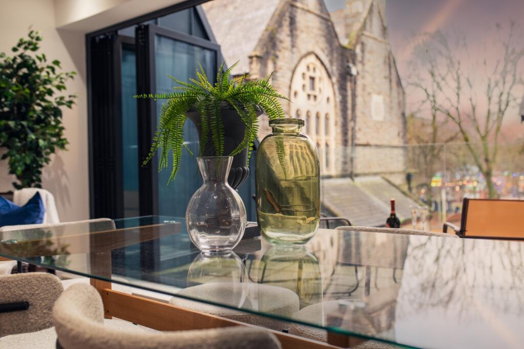 Additional property image - Park Place, City Centre