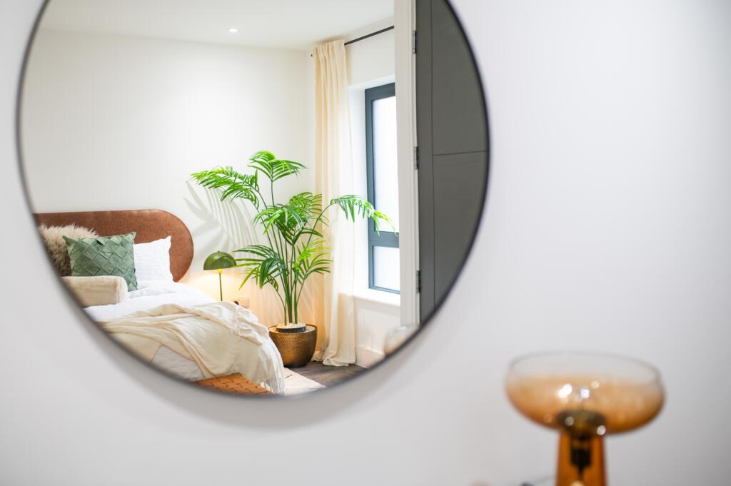 Additional property image - Park Place, City Centre