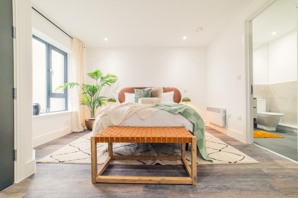 Additional property image - Park Place, City Centre