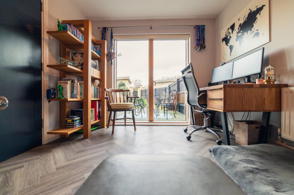 Additional property image - Windsor Esplanade, Cardiff Bay