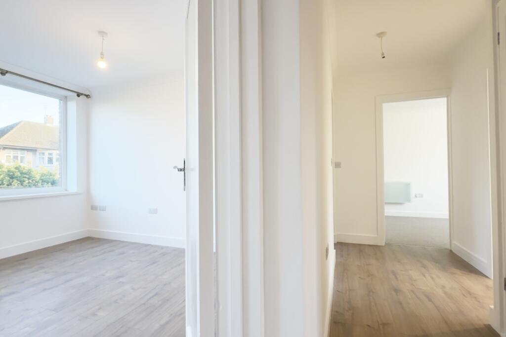 Additional property image - Windermere Avenue, Roath Park