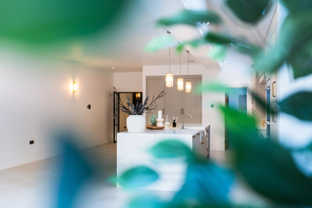 Additional property image - Cathedral Road, Pontcanna