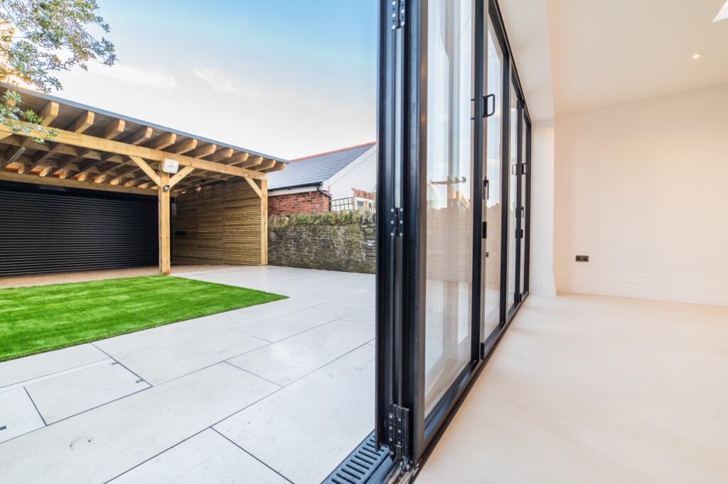 Additional property image - Cathedral Road, Pontcanna