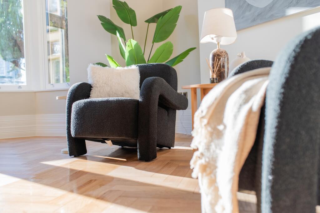 Additional property image - Cathedral Road, Pontcanna